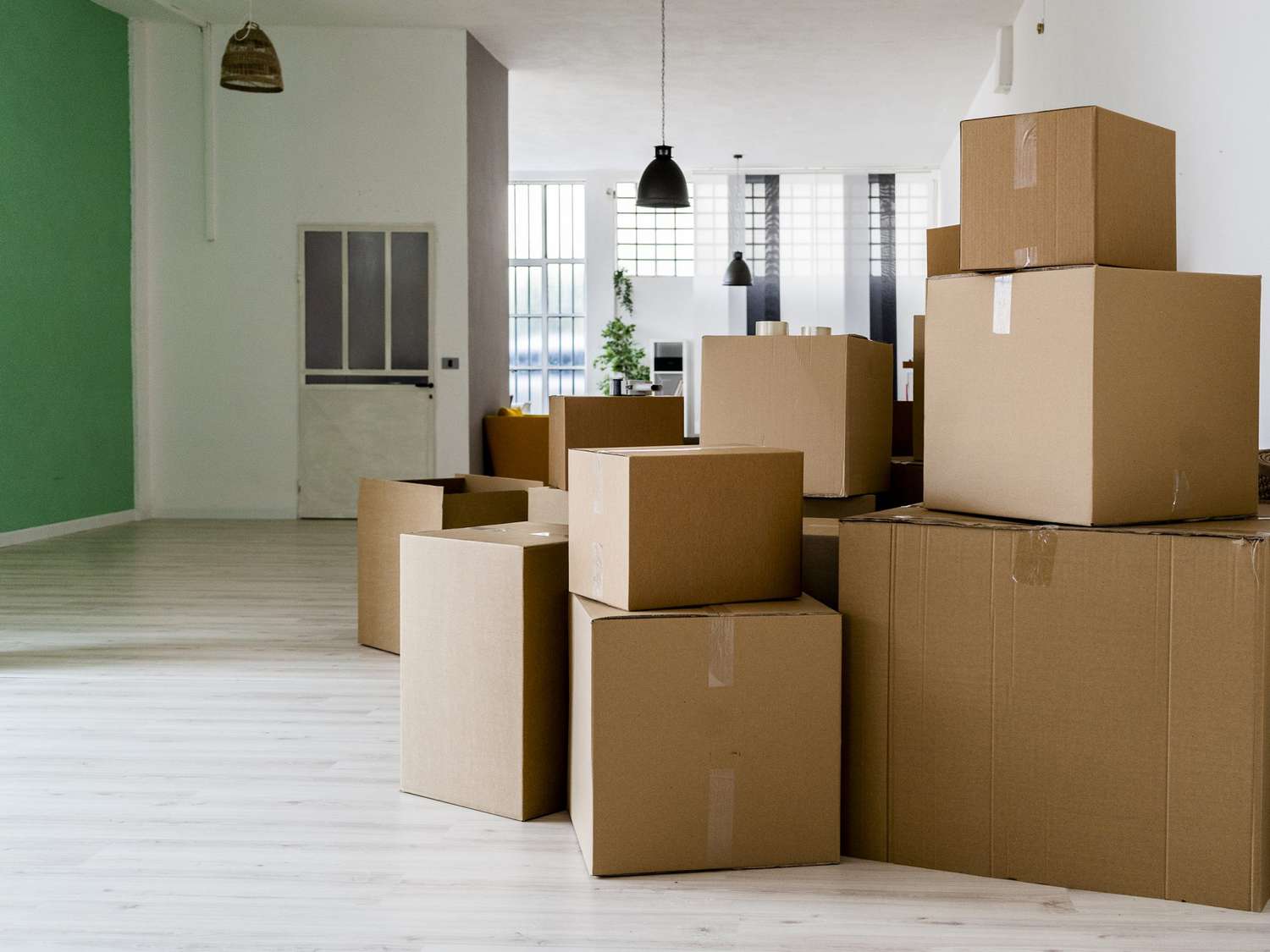 Moving Apartment